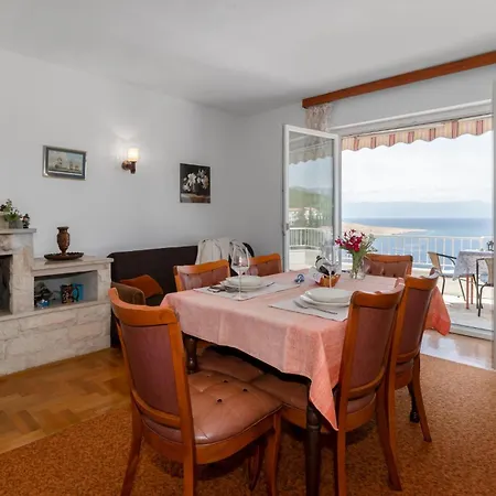 Appartement Beautiful In With Wifi